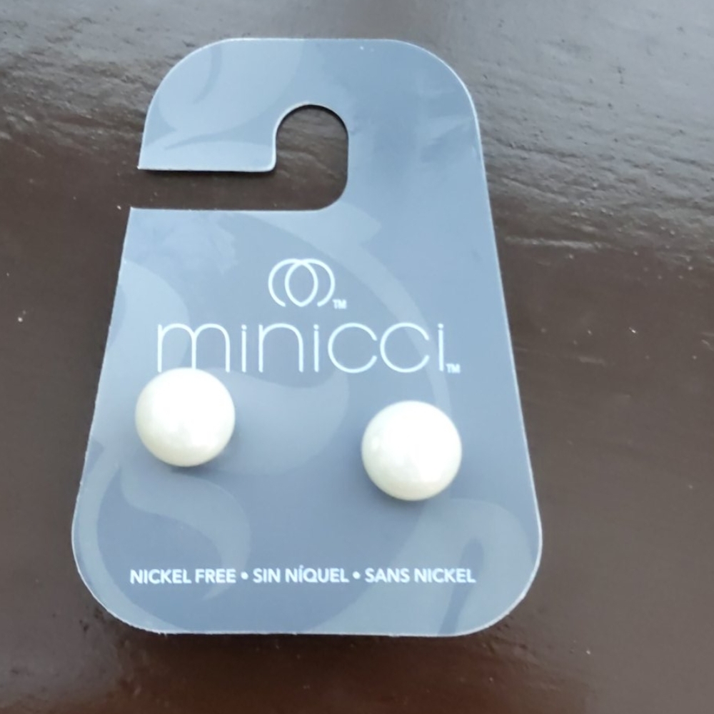 NWT Minicci earrings